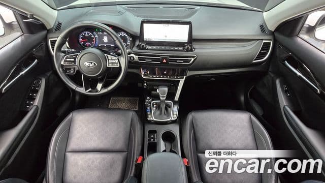 Kia Seltos 2020 — ფოტო 7/20