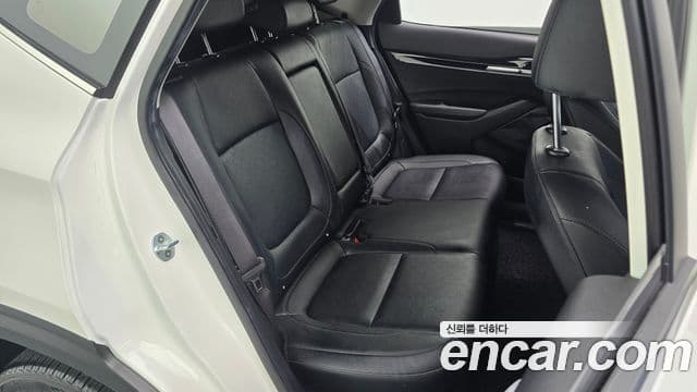 Kia Seltos 2020 — ფოტო 11/20