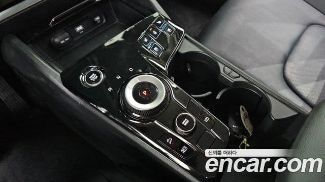 Kia Sportage 2022 — ფოტო 9/20