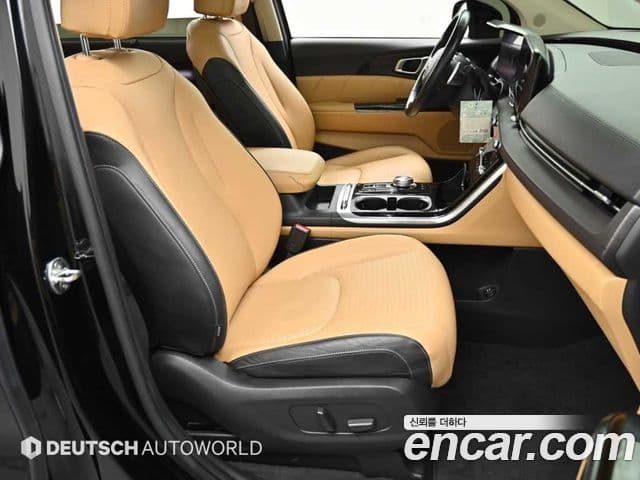 Kia Carnival 2021 — Şəkil 9/20