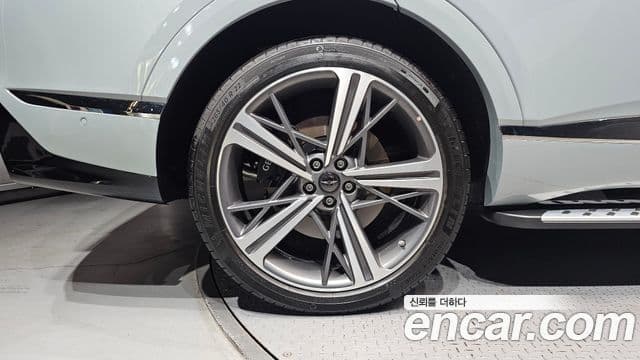Genesis GV80 Coupe 2024 — Photo 33/34