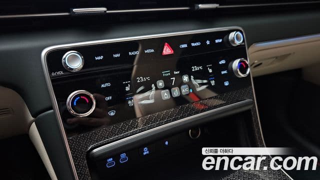 Genesis GV80 Coupe 2024 — Photo 13/34