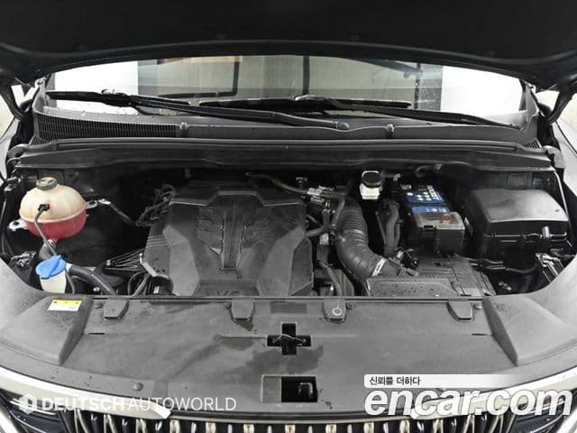 Kia Carnival 2022 — ფოტო 5/20