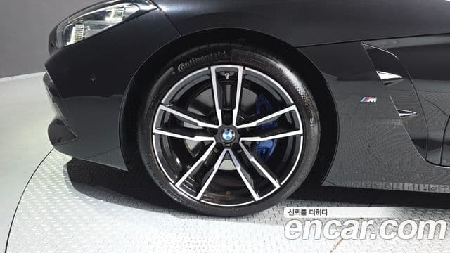 BMW Z4 2024 — ფოტო 5/20