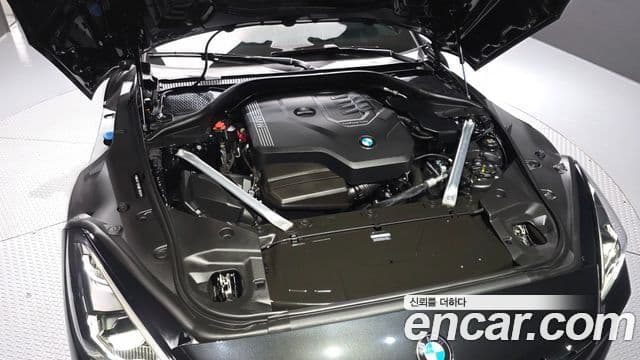 BMW Z4 2024 — ფოტო 6/20