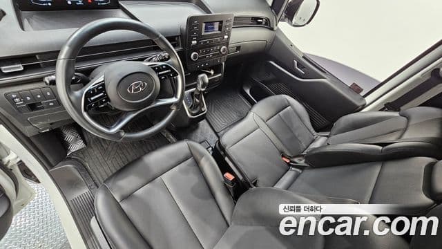 Hyundai Staria 2021 — Фото 7/20