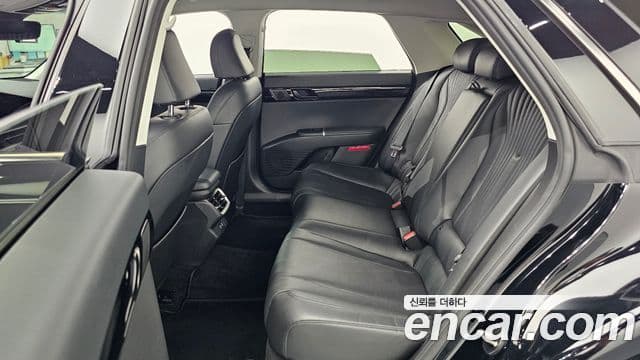 Hyundai Grandeur 2023 — ფოტო 12/20