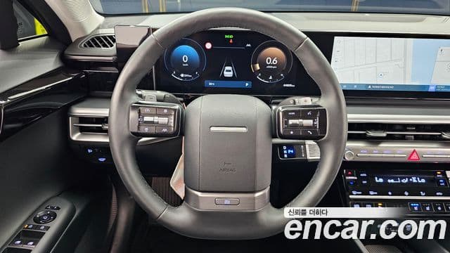 Hyundai Grandeur 2023 — ფოტო 13/20