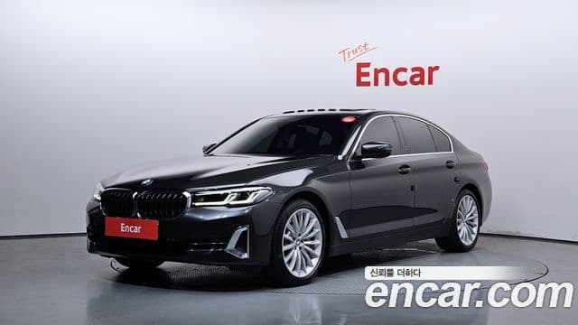 BMW 5 Series 2023 — Şəkil 20/20