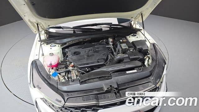 Kia K5 2022 — ფოტო 6/20
