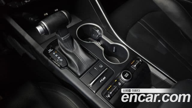 Kia K5 2022 — фото 9 из 20