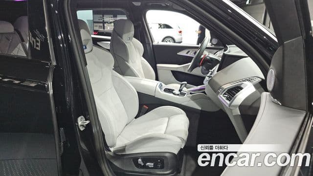 BMW XM 2025 — Şəkil 12/20