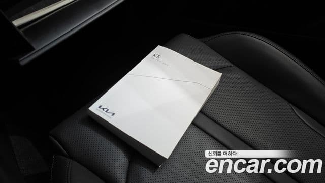 Kia K5 2024 — ფოტო 16/20