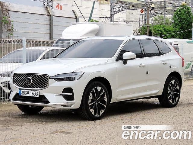 Volvo XC60 2025 — ფოტო 2/20