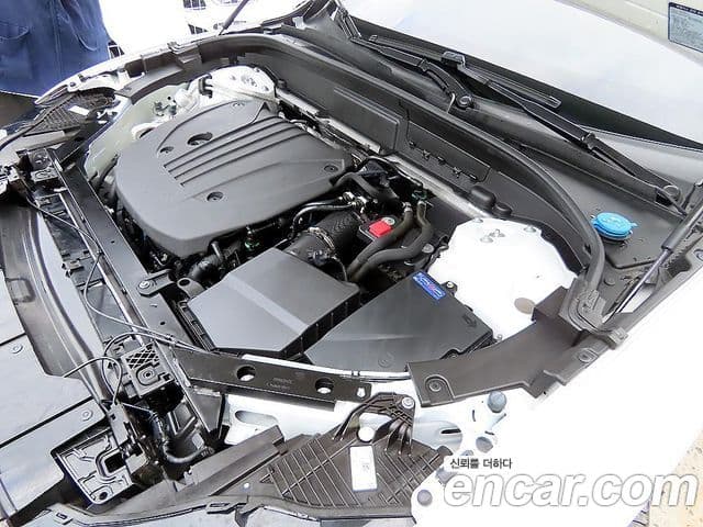 Volvo XC60 2025 — ფოტო 19/20