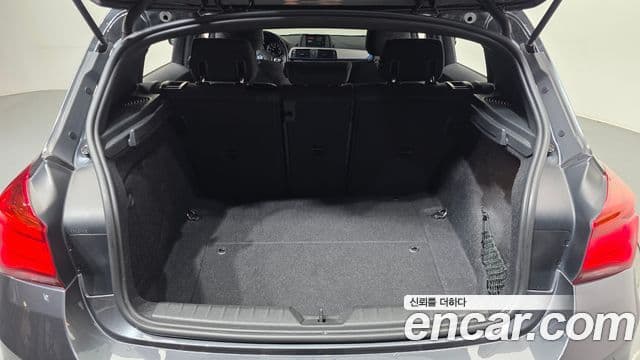 BMW 1 Series 2018 — Şəkil 20/20