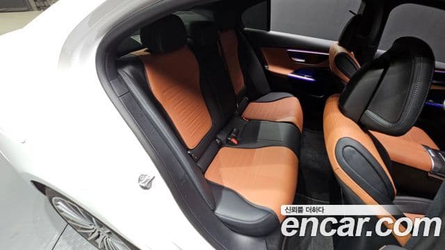 Mercedes-Benz C-Class 2022 — ფოტო 11/20