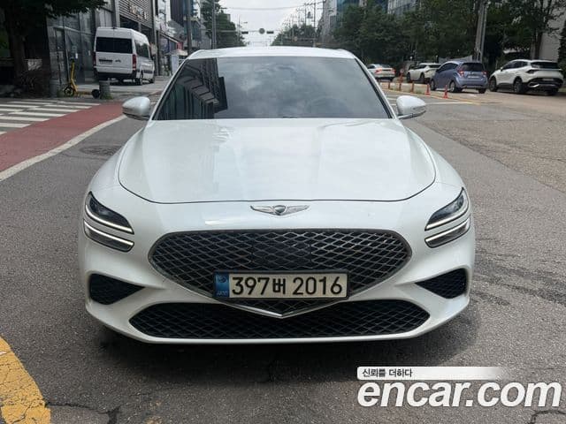 Genesis G70 2021 — фото 1 из 17