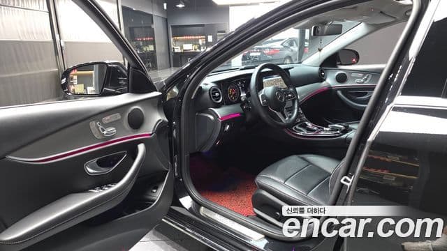Mercedes-Benz E-Class 2019 — Şəkil 10/20