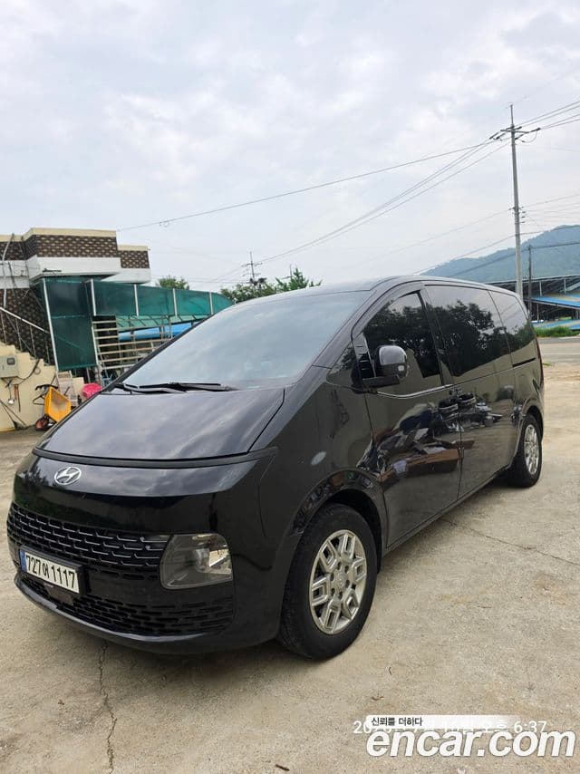 Hyundai Staria 2024 — Şəkil 1/8