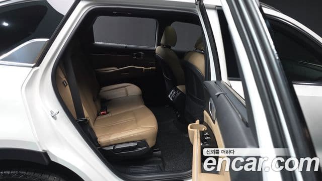 Kia Sorento 2024 — ფოტო 11/20