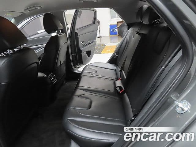 Hyundai Avante 2022 — Фото 9/20