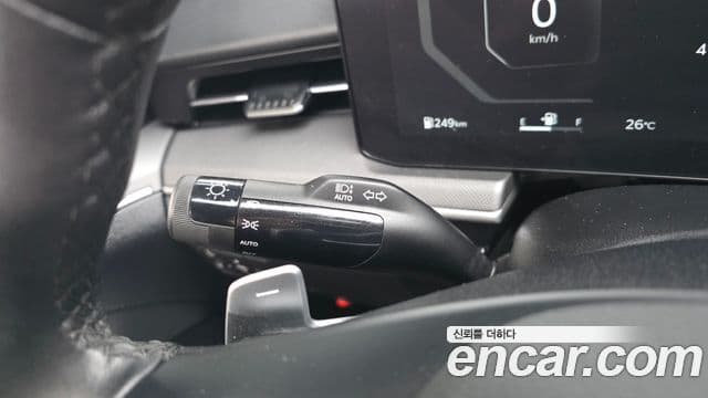 Kia K5 2024 — фото 16 из 20