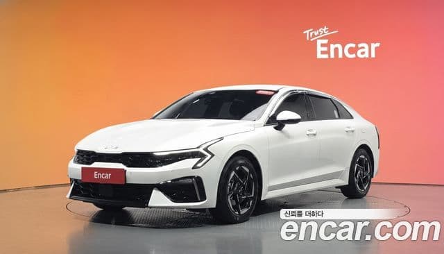 Kia K5 2024 — фото 1 из 20