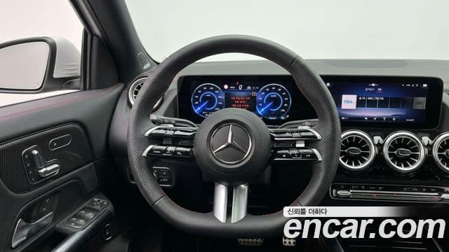 Mercedes-Benz EQA 2025 — ფოტო 8/12