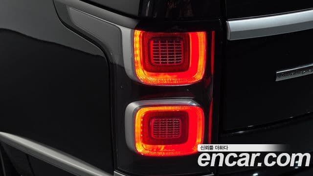 Land Rover Range Rover 2020 — Şəkil 34/40