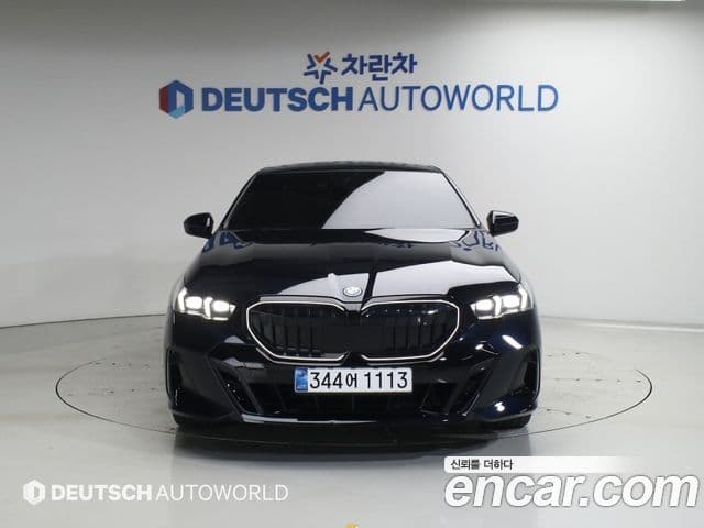 BMW 5 Series 2025 — Photo 9/20