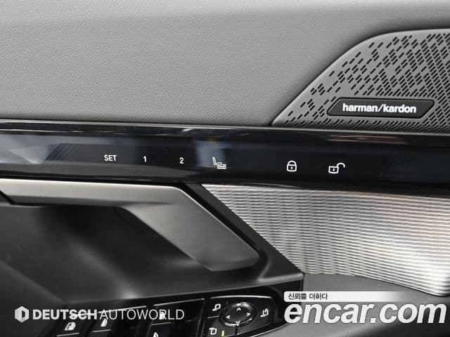 BMW 5 Series 2025 — Photo 13/20