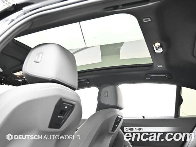 BMW 5 Series 2025 — Photo 15/20