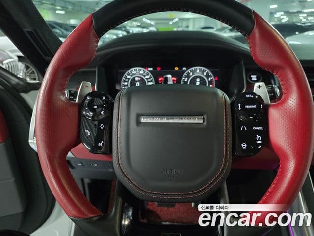 Land Rover Range Rover Sport 2018 — Photo 16/19
