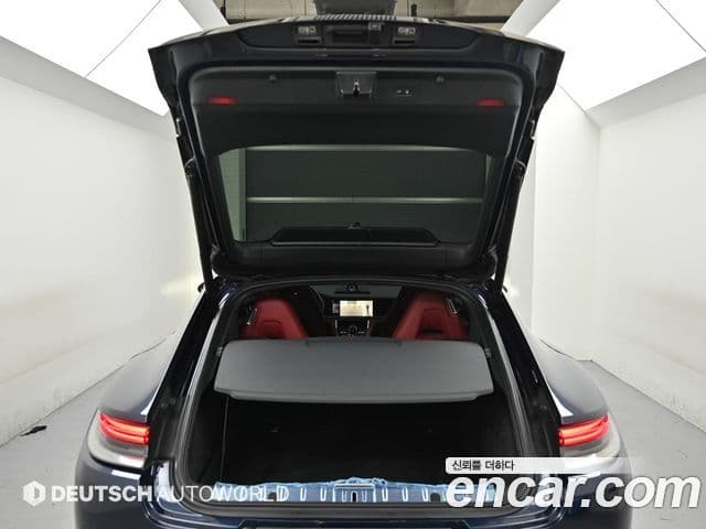 Porsche Panamera 2021 — Photo 14/20