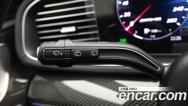 Mercedes-Benz GLE-Class 2025 — Photo 11/20