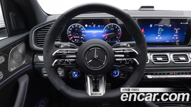 Mercedes-Benz GLE-Class 2025 — Photo 15/20