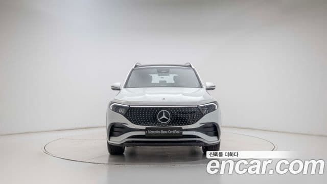 Mercedes-Benz EQB 2025 — ფოტო 20/20