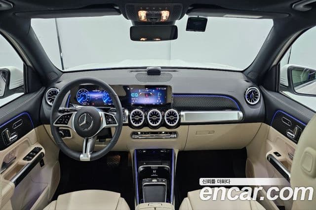 Mercedes-Benz EQB 2025 — ფოტო 16/18
