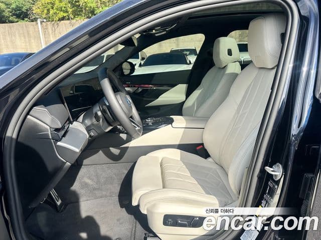 BMW i5 2025 — ფოტო 19/20