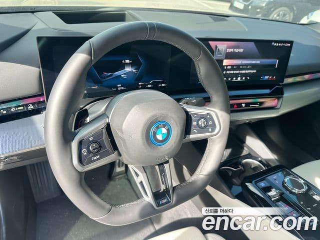 BMW i5 2025 — ფოტო 12/20
