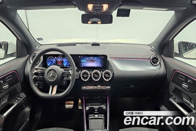 Mercedes-Benz EQA 2025 — ფოტო 8/20