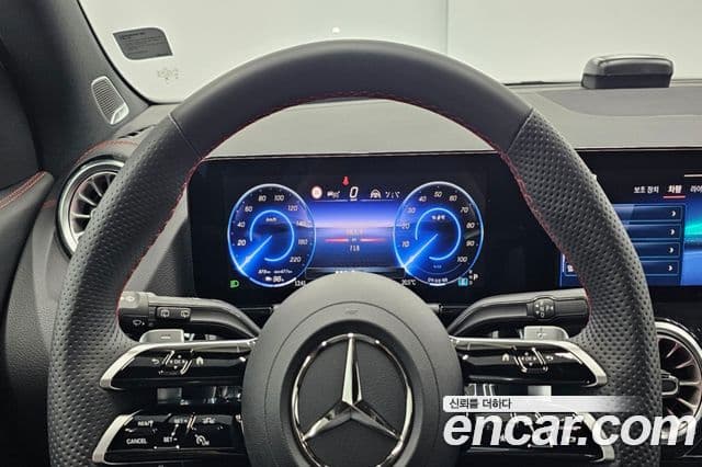 Mercedes-Benz EQA 2025 — ფოტო 18/20