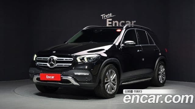 Mercedes-Benz GLE-Class 2021 — Photo 5/20