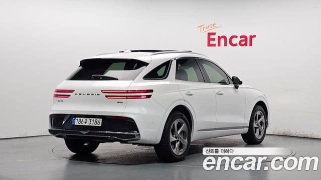 Genesis GV70 2025 — Şəkil 4/33