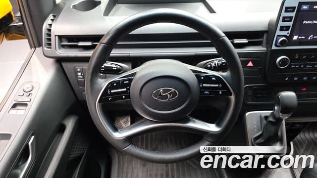 Hyundai Staria 2022 — Фото 13/20