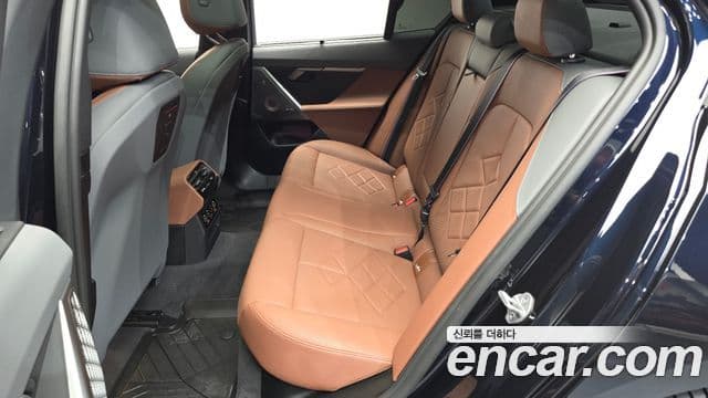 BMW 5 Series 2024 — Photo 7/31