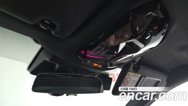 BMW 5 Series 2024 — Photo 30/31