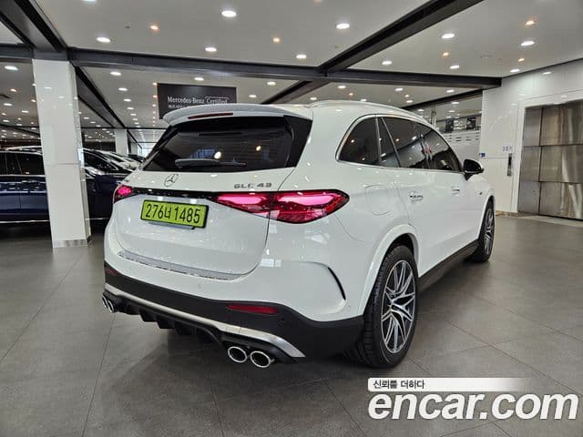 Mercedes-Benz GLC-Class 2026 — Photo 16/16