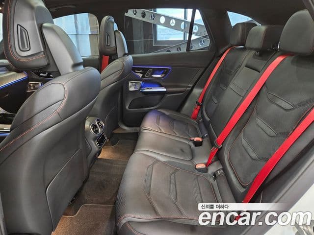 Mercedes-Benz GLC-Class 2026 — Photo 14/16